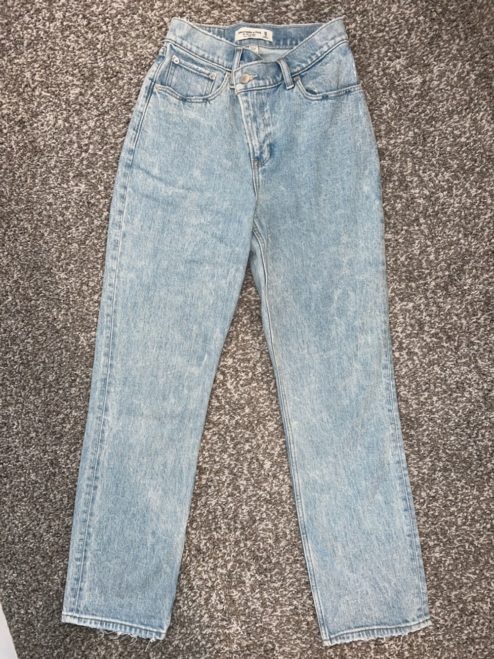 Abercrombie & Fitch Light Wash Straight Leg Jeans